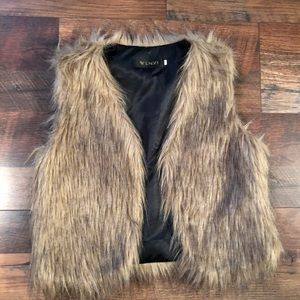Fur vest